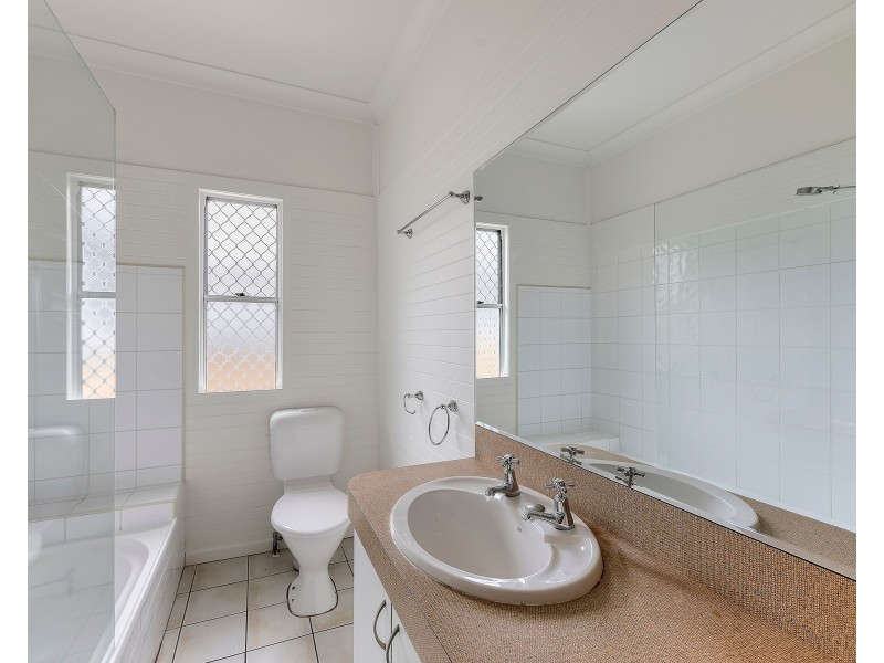 23 Fogarty Street, Stafford QLD 4053