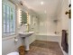 11 Mervyn Grove, St Lucia QLD 4067