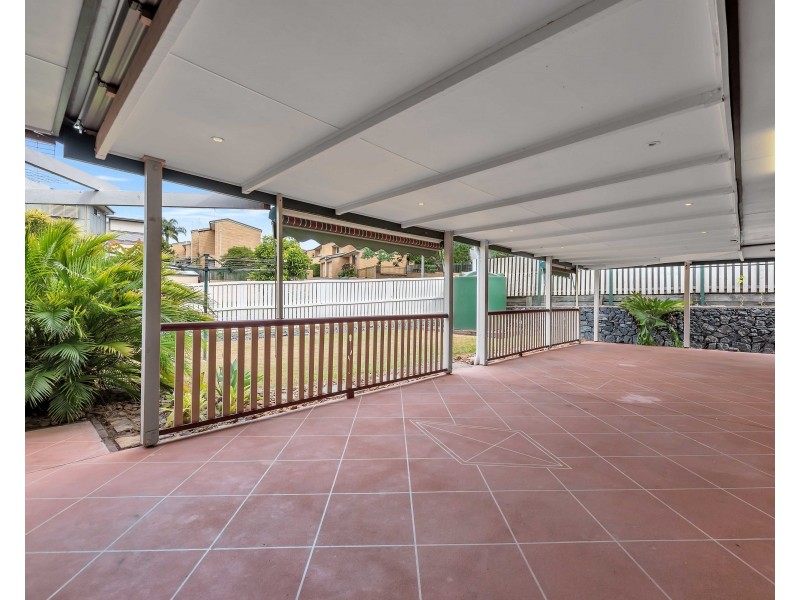 2 Maranoa Street, Carina Heights QLD 4152