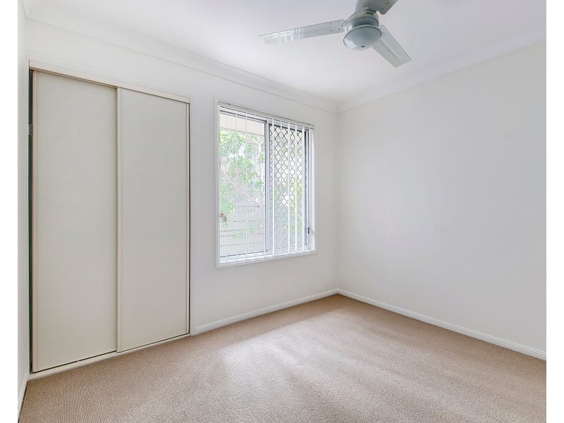 6 Freesia Close, Springfield Lakes QLD 4300