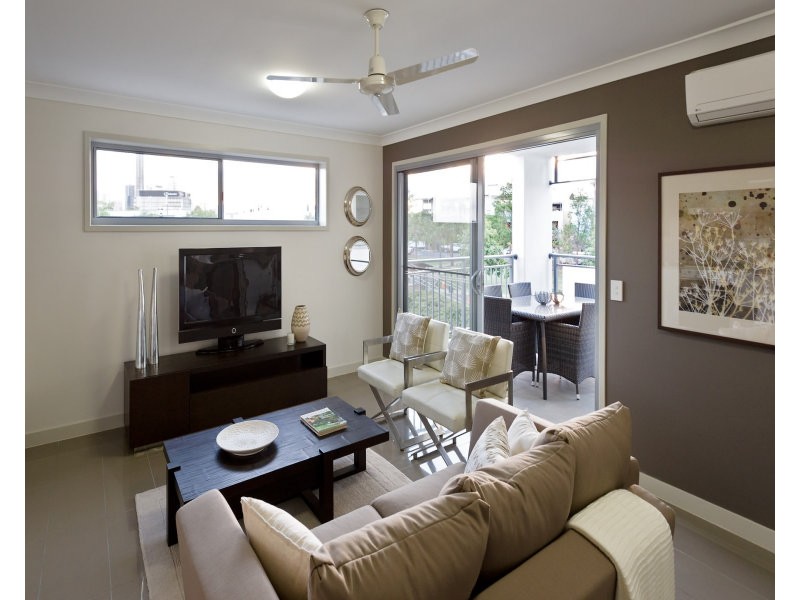 715/8 Hurworth Street, Bowen Hills QLD 4006