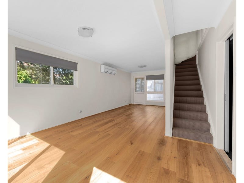 1/12 Silva Street, Ascot QLD 4007