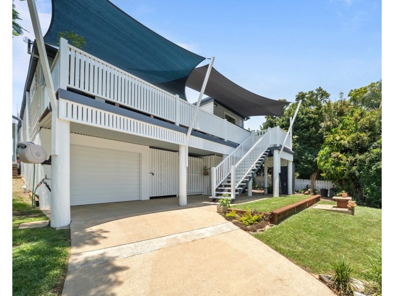 54 Ashgrove Crescent, Ashgrove QLD 4060