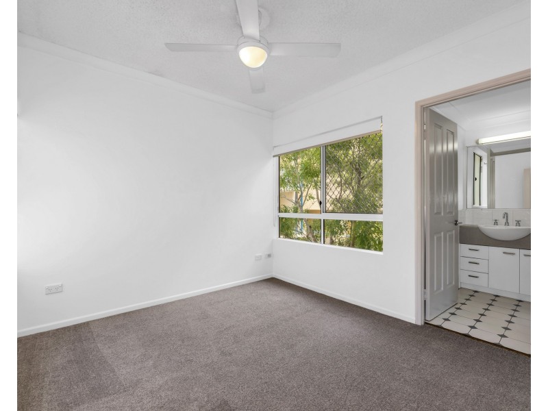 13/32 Cadell Street, Toowong QLD 4066