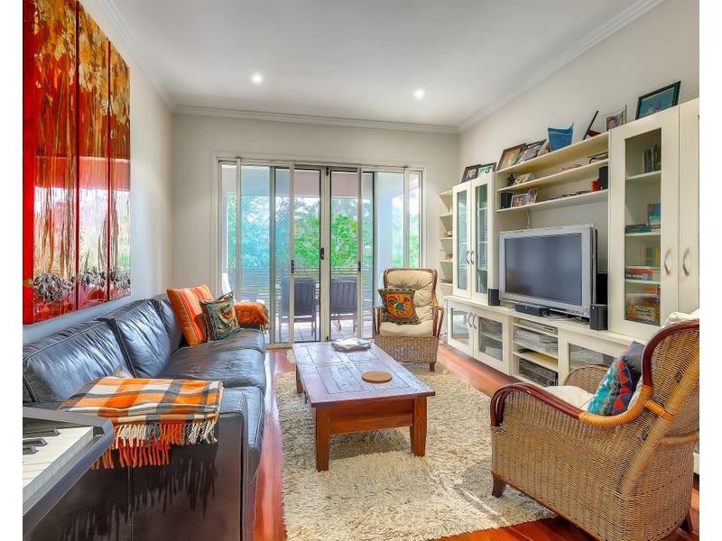 2/11 Indooroopilly Road, Taringa QLD 4068