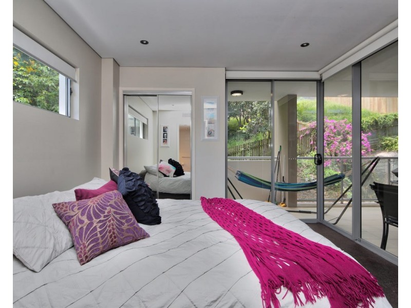 301/18 Paradise Street, Highgate Hill QLD 4101
