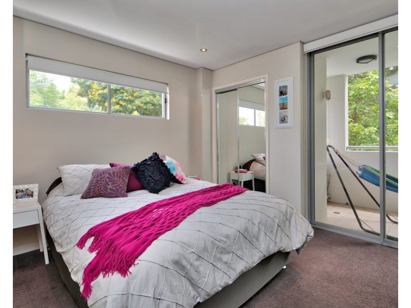 301/18 Paradise Street, Highgate Hill QLD 4101