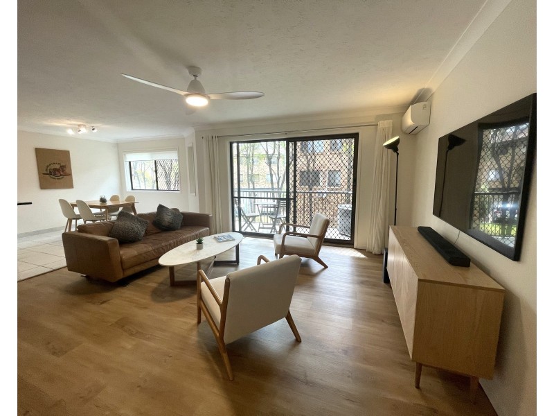 3/42 Swan Street, Gordon Park QLD 4031