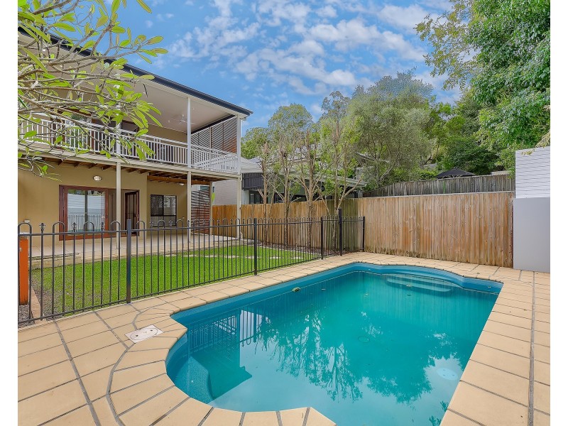 71 Angliss Street, Wilston QLD 4051