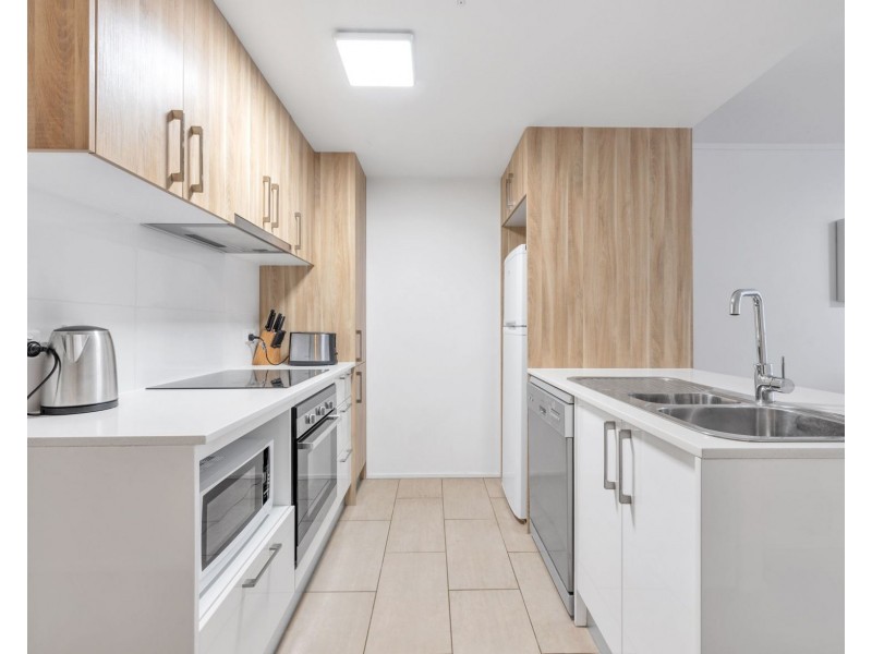 201/9 Bowen Bridge Road, Herston QLD 4006