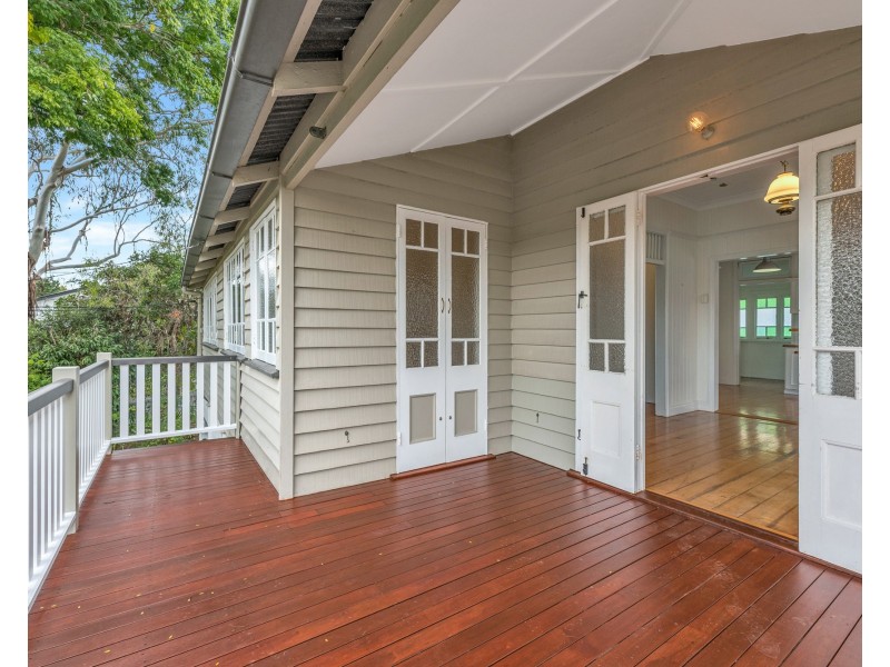 27 Dunsmore Street, Kelvin Grove QLD 4059