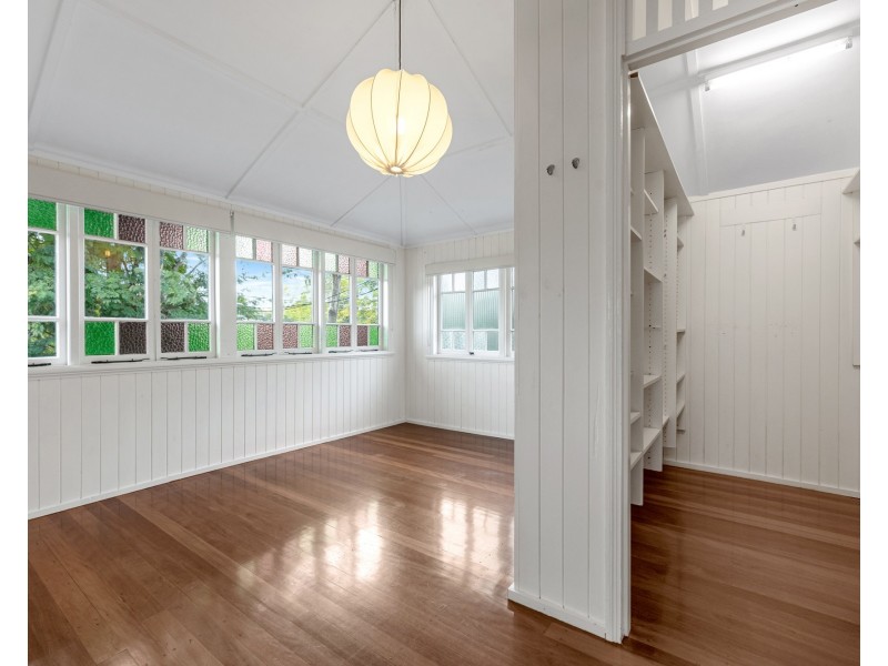 27 Dunsmore Street, Kelvin Grove QLD 4059