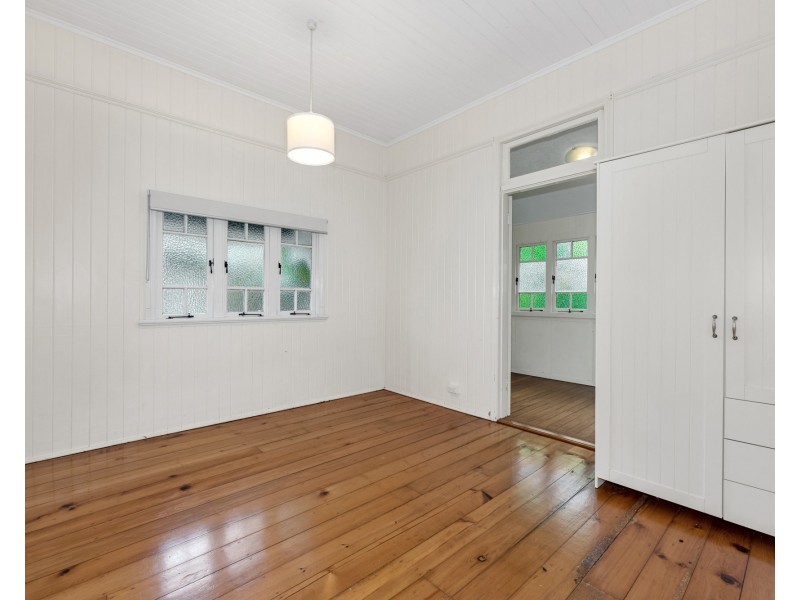 27 Dunsmore Street, Kelvin Grove QLD 4059