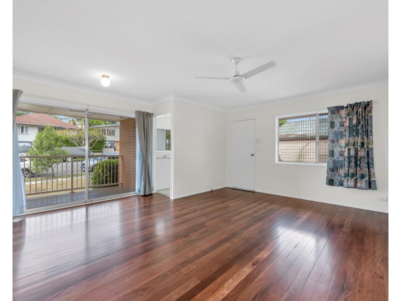 1/38 Victor Street, Holland Park QLD 4121