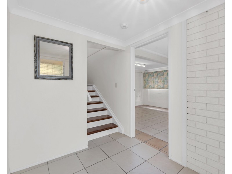 1/38 Victor Street, Holland Park QLD 4121