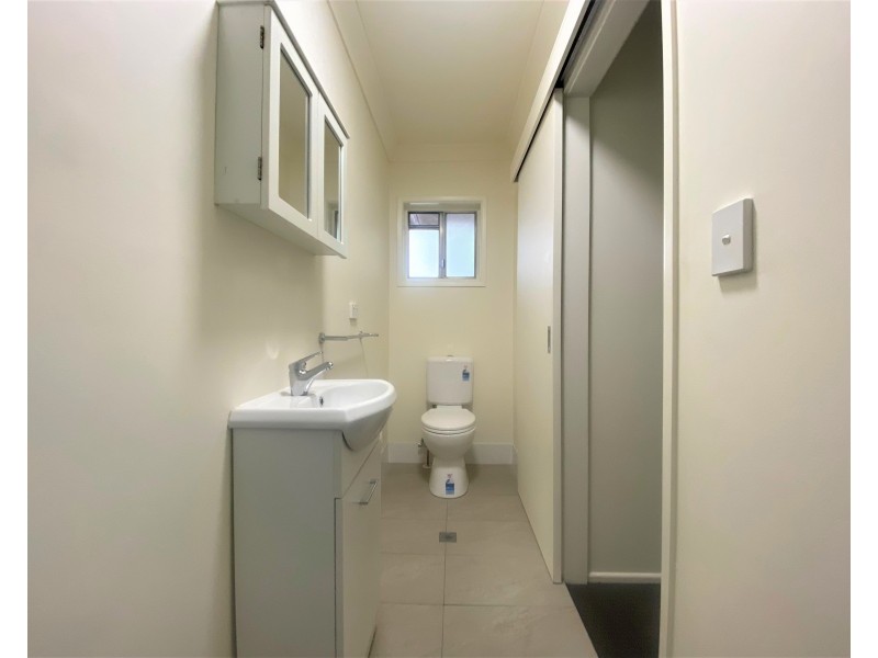 4/38 Victor Street, Holland Park QLD 4121