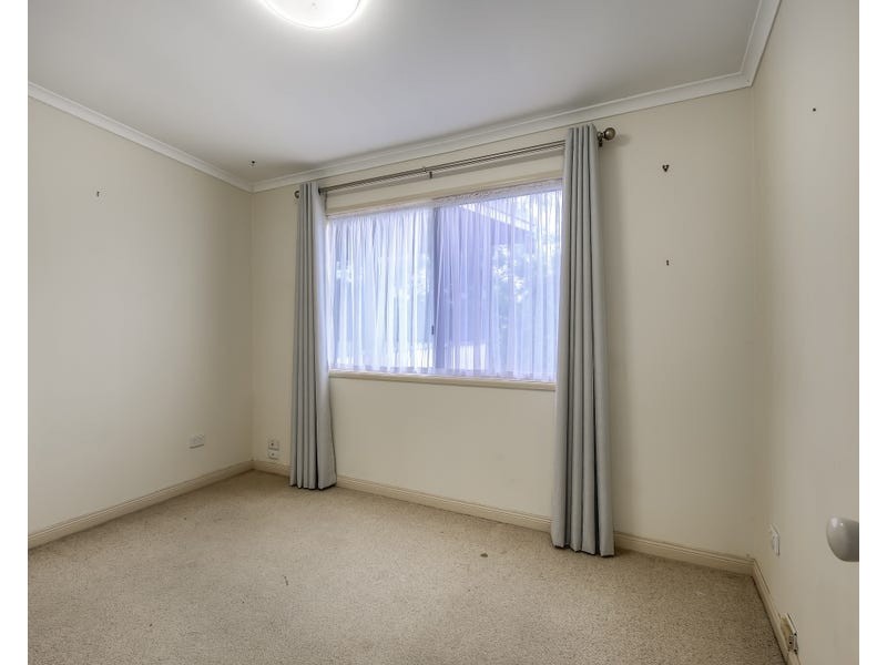 15 Venetia Street, Stafford Heights QLD 4053