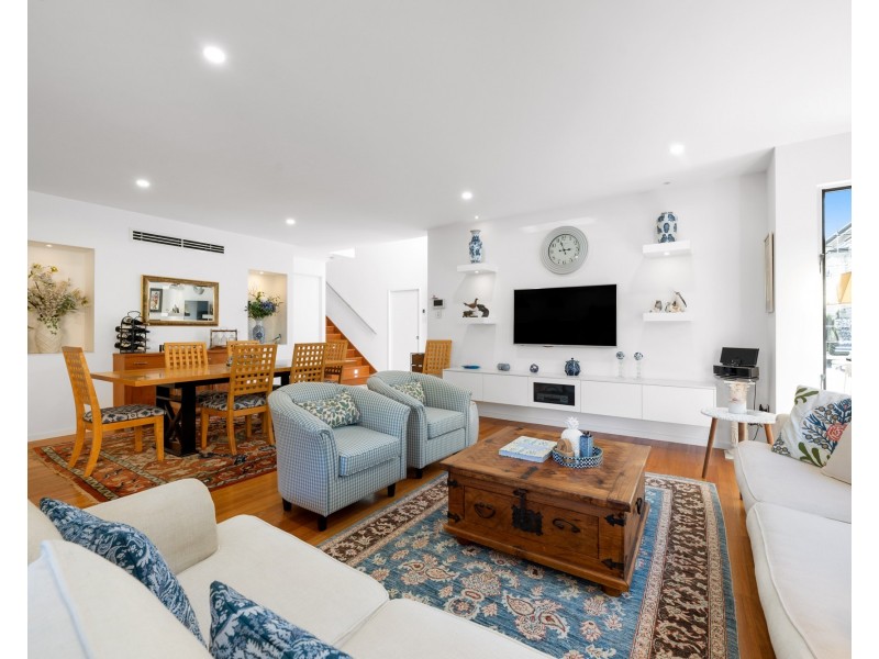 85 Charlton Street, Ascot QLD 4007