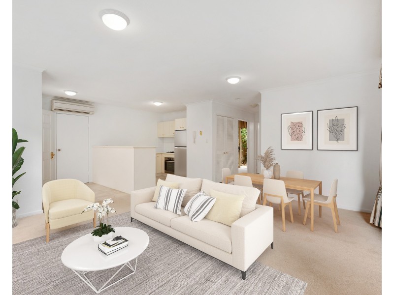 1/120 Carmody Road, St Lucia QLD 4067