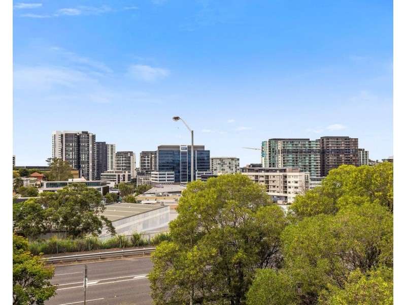 412/8 Hurworth Street, Bowen Hills QLD 4006