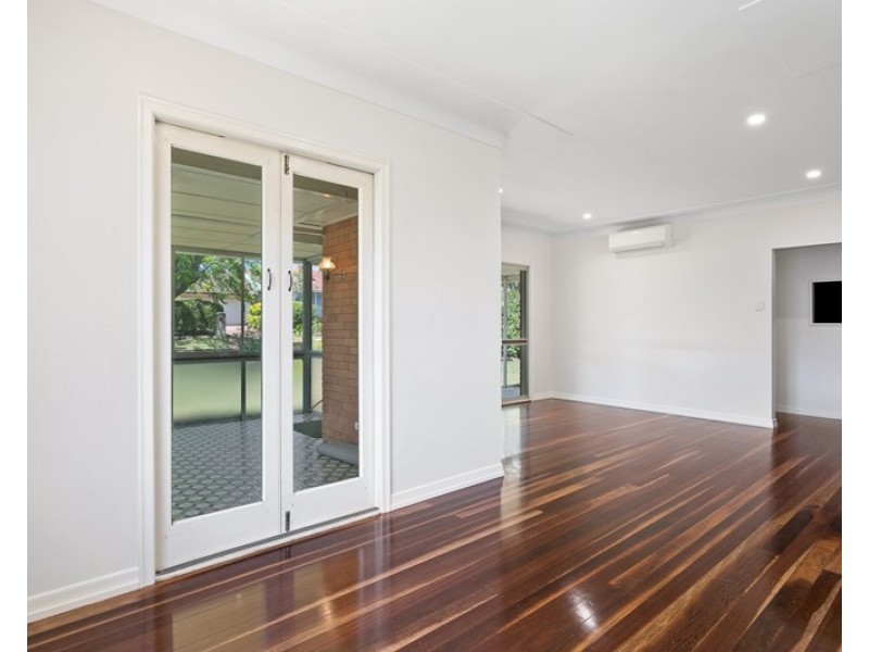 6 Bevan Street, Aspley QLD 4034