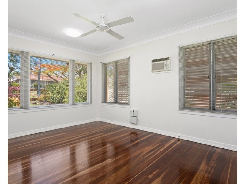 6 Bevan Street, Aspley QLD 4034