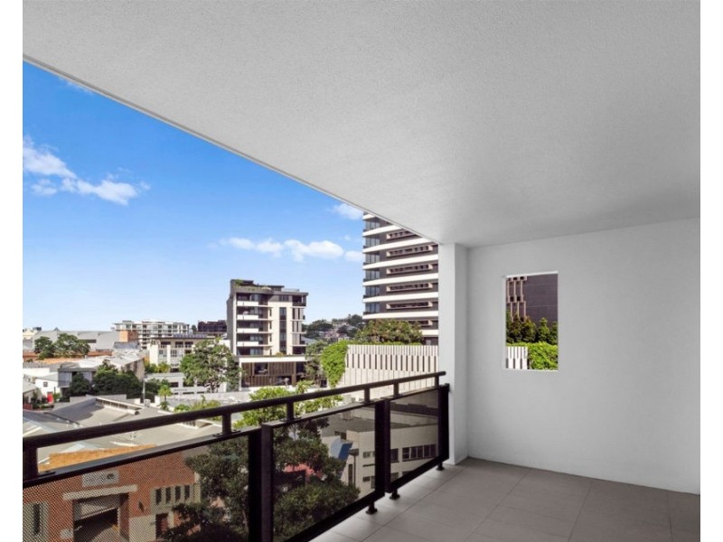 608/19 Masters Street, Newstead QLD 4006