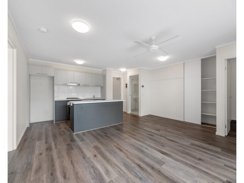 215/19 Masters Street, Newstead QLD 4006