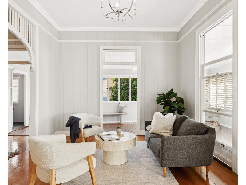 27 Denham Street, Clayfield QLD 4011