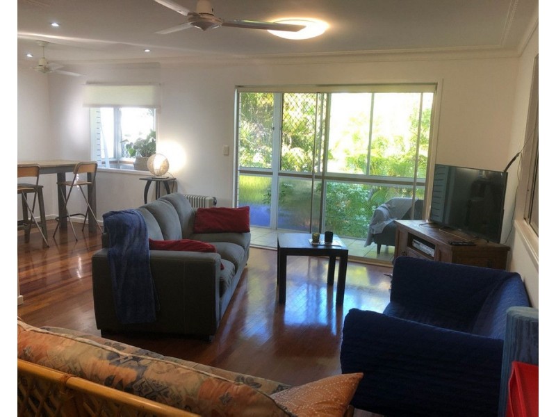 9 Emerald Street, Clontarf QLD 4019