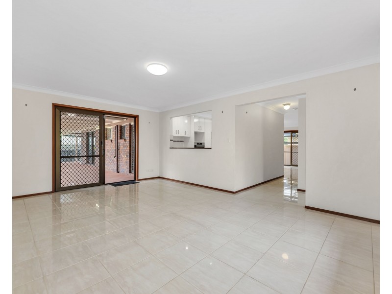 2 Maranoa Street, Carina Heights QLD 4152
