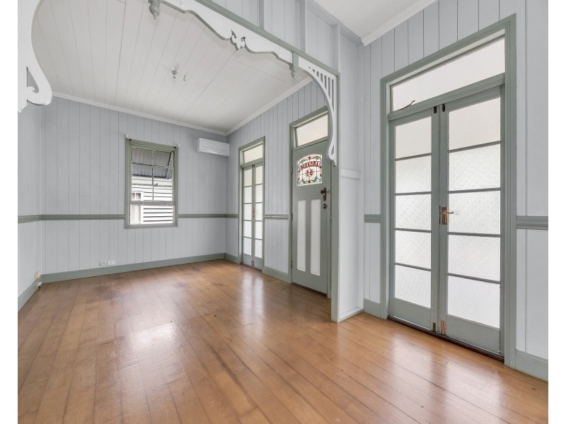 65 Burlington Street, East Brisbane QLD 4169