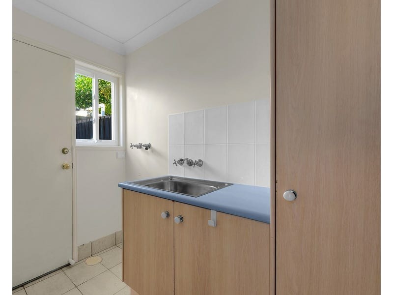 1/12 Silva Street, Ascot QLD 4007