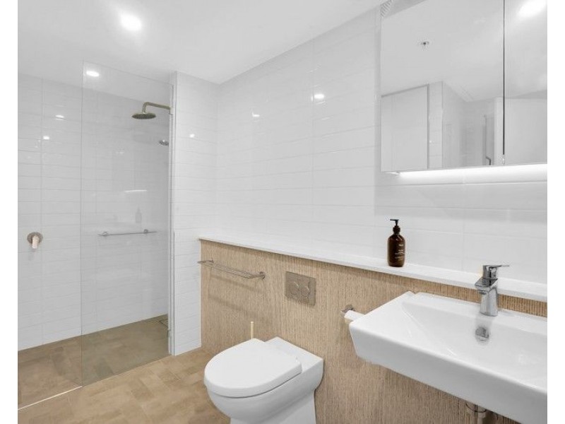 1107/95 Linton Street, Kangaroo Point QLD 4169