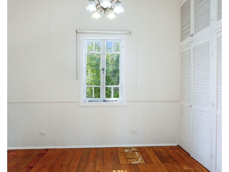 77 Wickham Street, Morningside QLD 4170