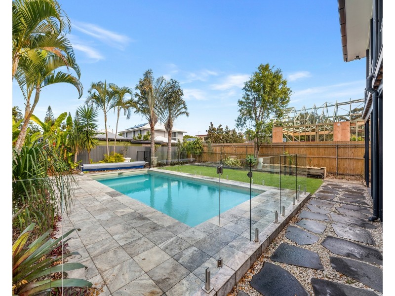 54 Agincourt Street, Grange QLD 4051