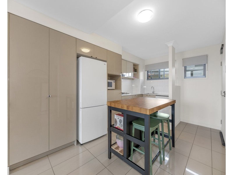 708/8 Hurworth Street, Bowen Hills QLD 4006