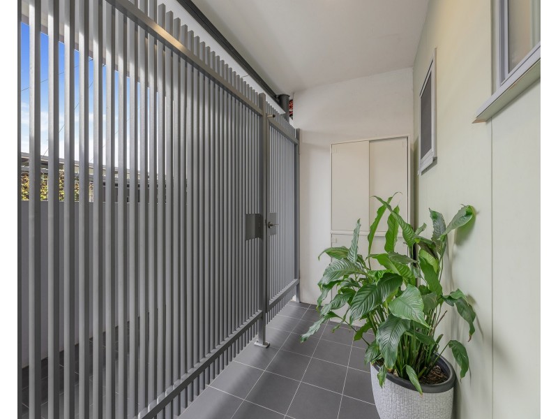 708/8 Hurworth Street, Bowen Hills QLD 4006