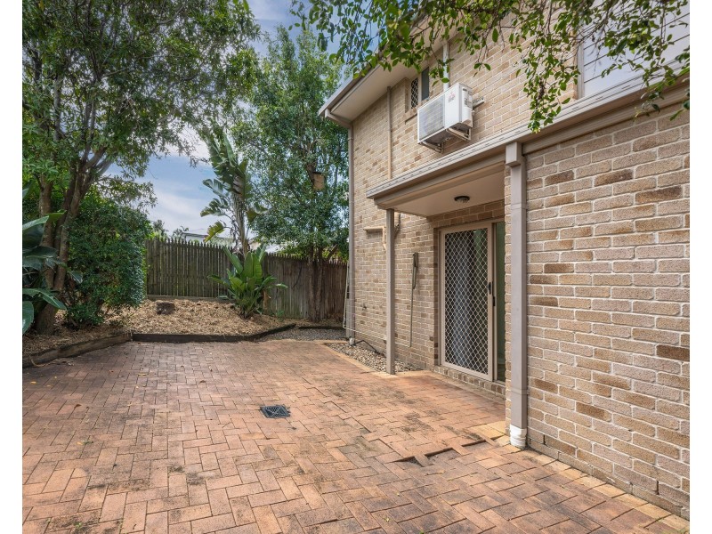 3/4 Harry Street, Zillmere QLD 4034