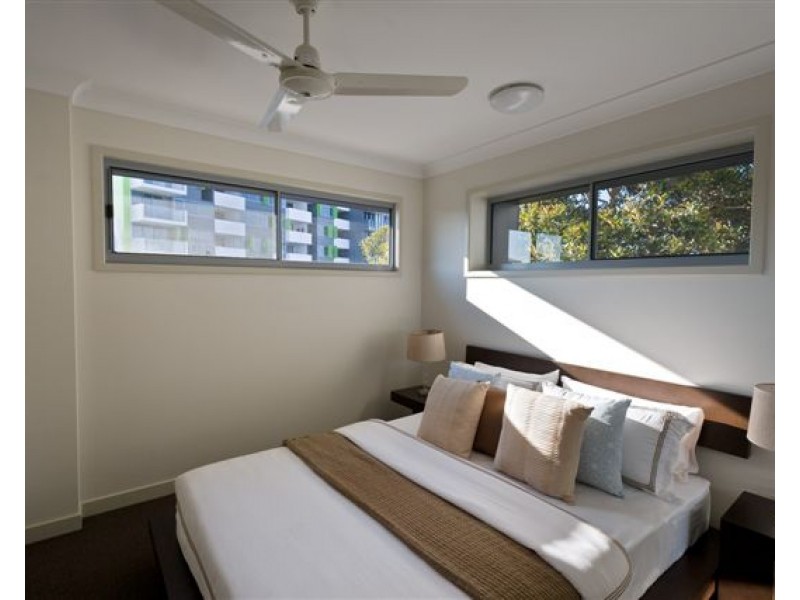 401/8 Hurworth Street, Bowen Hills QLD 4006