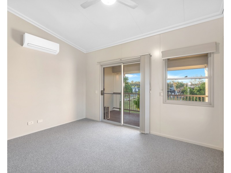 4/2 Bunya Lane (AKA 4/1 Daintree Parkway), Fitzgibbon QLD 4018
