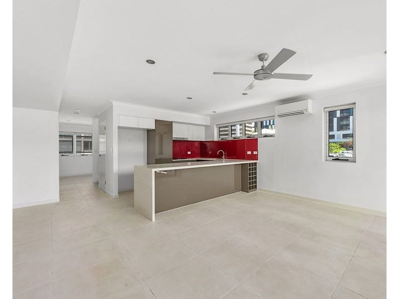 2001/67 Linton Street, Kangaroo Point QLD 4169