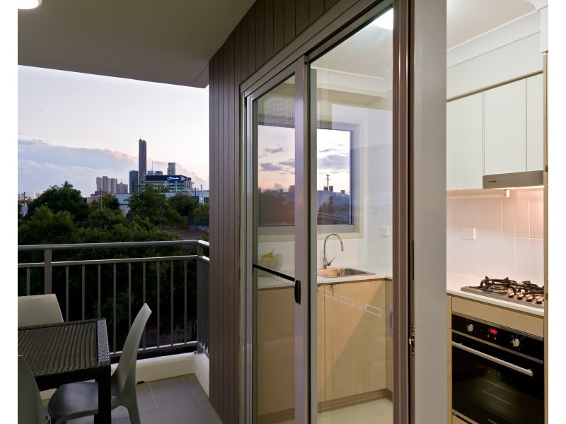 414/8 Hurworth Street, Bowen Hills QLD 4006