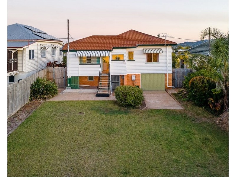 27 Goskar Avenue, Alderley QLD 4051