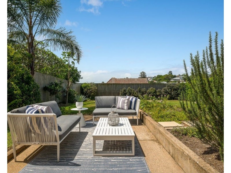 27 Goskar Avenue, Alderley QLD 4051