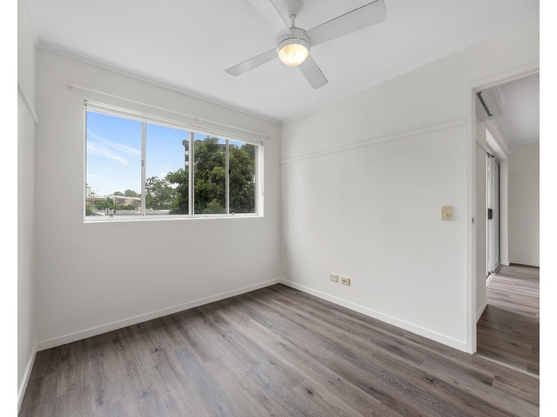 215/19 Masters Street, Newstead QLD 4006