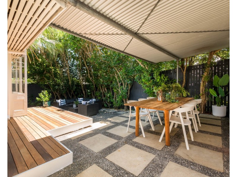 55 Isaac Street, Spring Hill QLD 4000