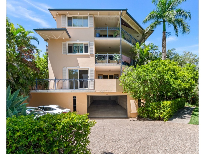 4/4 Pike Avenue, Taringa QLD 4068