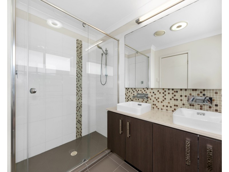 7 Corymbia Close, Narangba QLD 4504