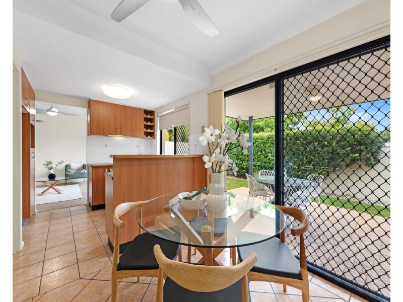1/404 Upper Cornwall Street, Coorparoo QLD 4151